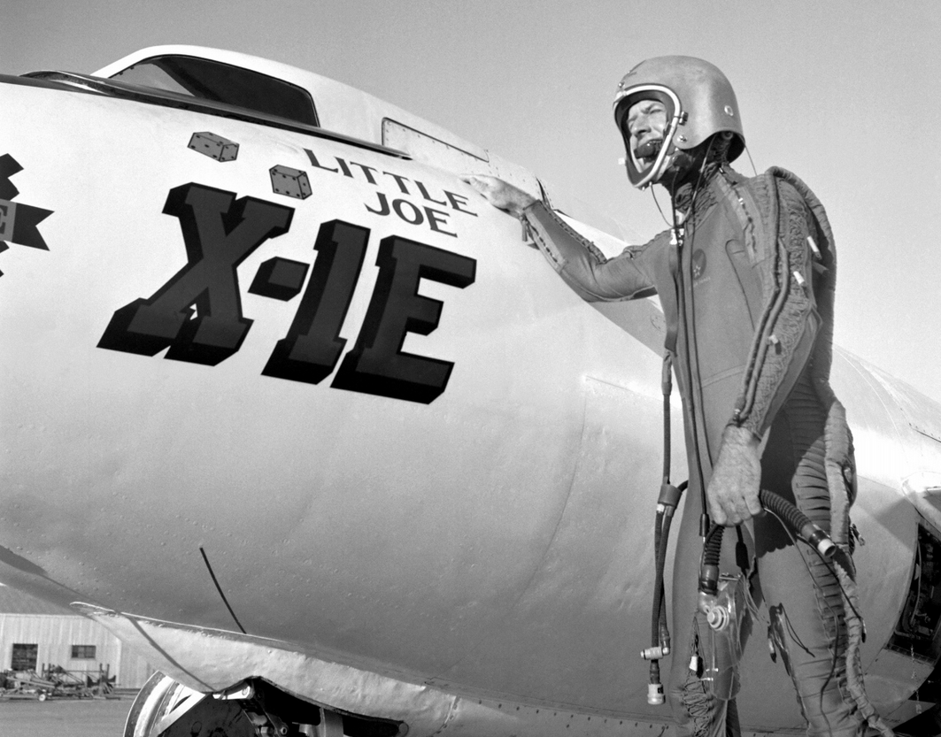 X-Plane Files: THE LIFE OF X-1 ZERO SIX THREE 14 X 1E with Pilot Joe Walker
