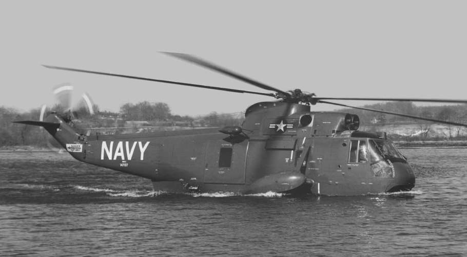 Today in Aviation History: First Flight of the Sikorsky SH-3 ‘Sea King’ 12 XHSS 2 Sea King water landing trials