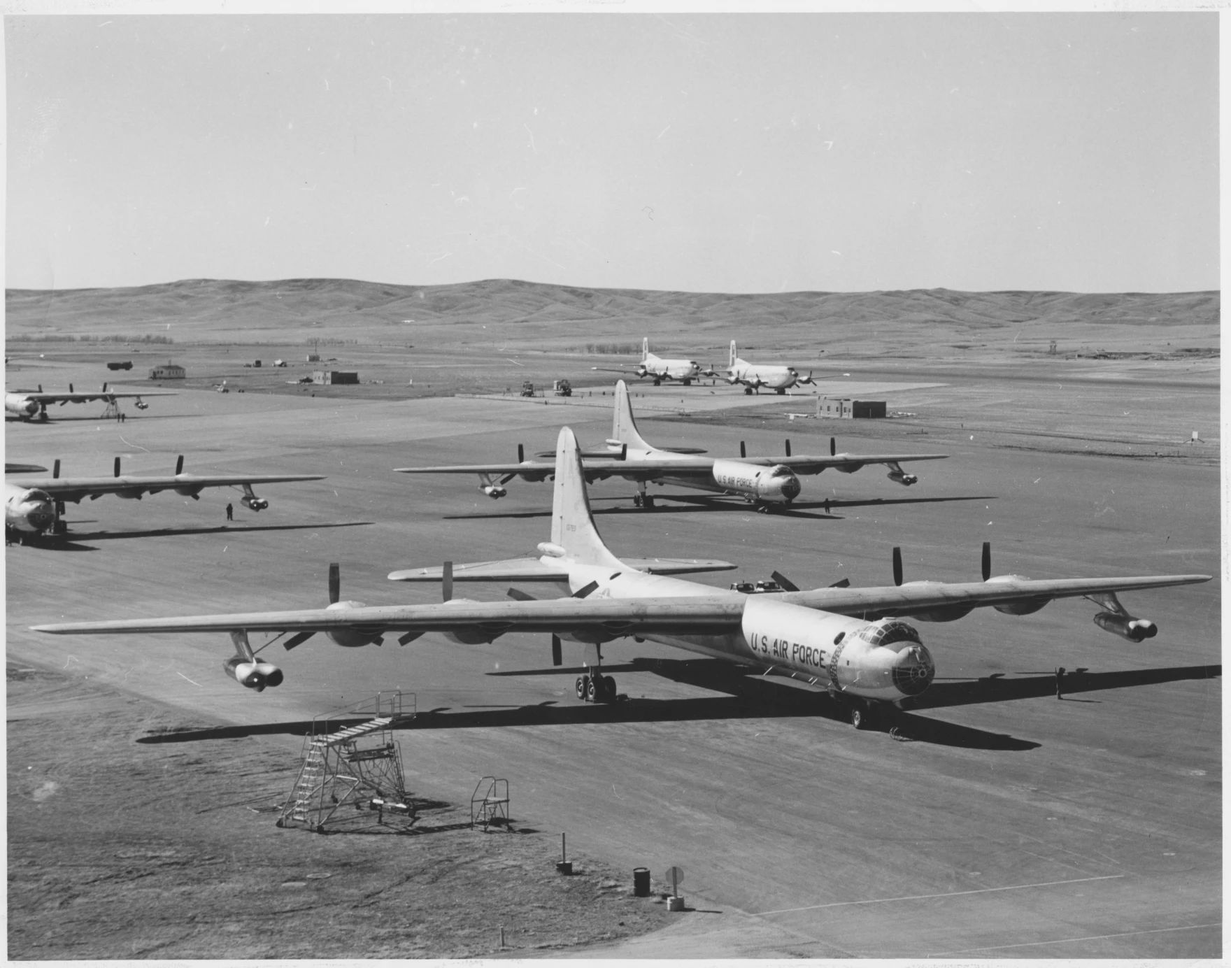 Peacemakers in Peace: The Final Surviving Examples of the Convair B-36 Peacemaker 12 b 36 ellsworth