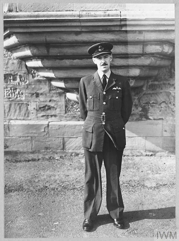 John Cruickshank, Last WWII Victoria Cross Recipient, Dies At Age 105 13 c iwm ch 13745.jpg