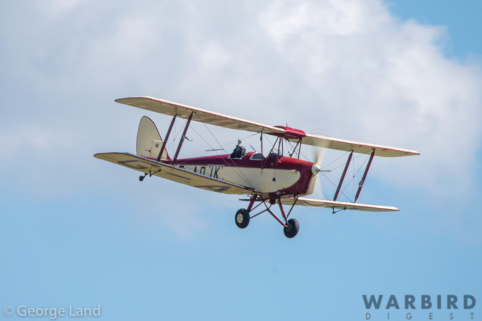 Duxford Air Festival - Air Show Report 20 de Havilland DH82 Tiger Moth D75 3714 2