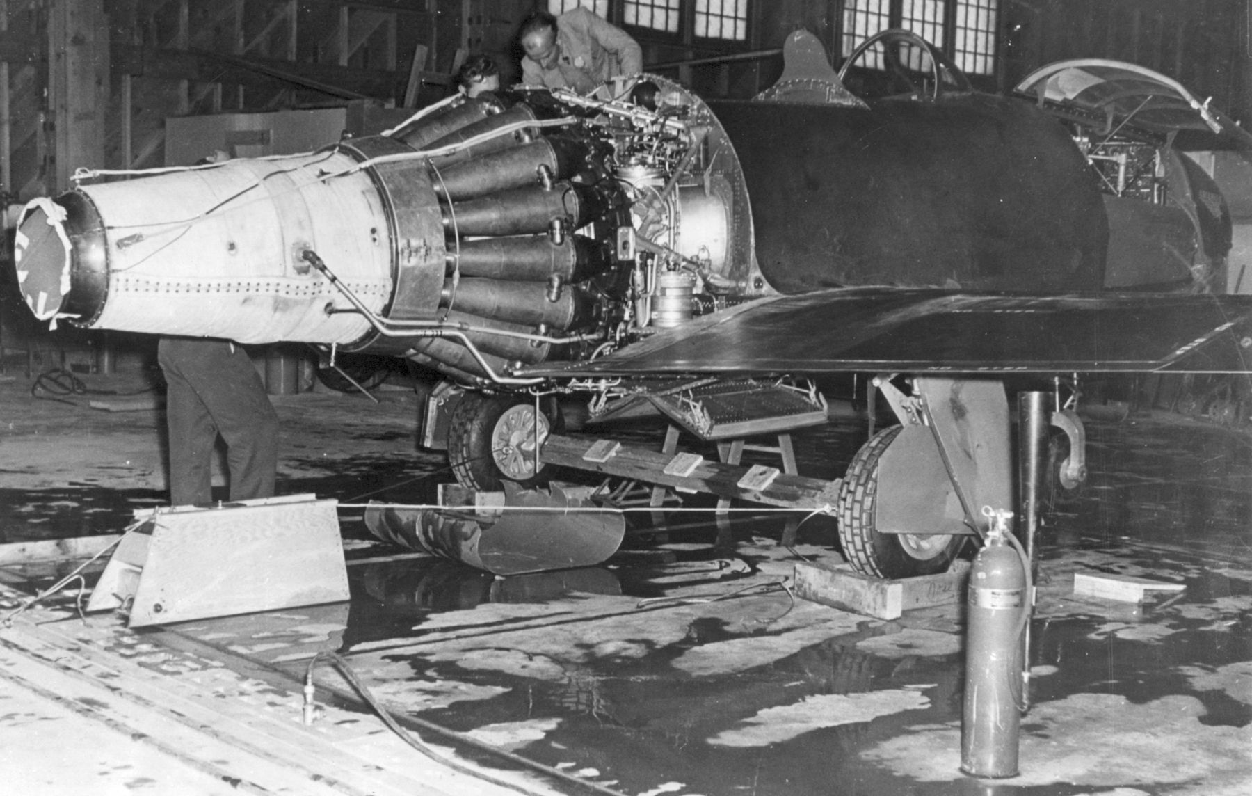 Today in Aviation History: First Flight of the Lockheed P-80 Shooting Star 11 deHavillandH 1