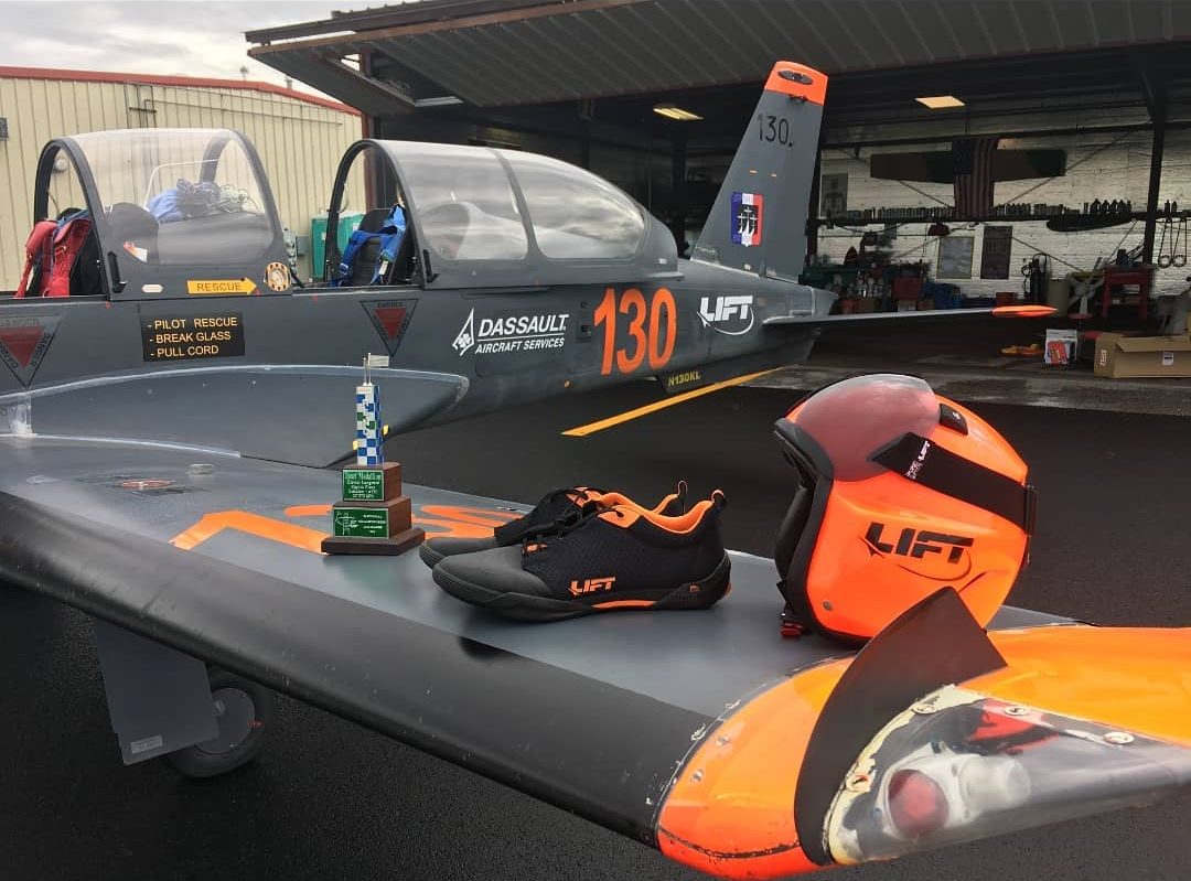 LIFT Aviation's Revolutionary AV1-KOR Flight Helmet 10 langeard custom helmet e1543436591275