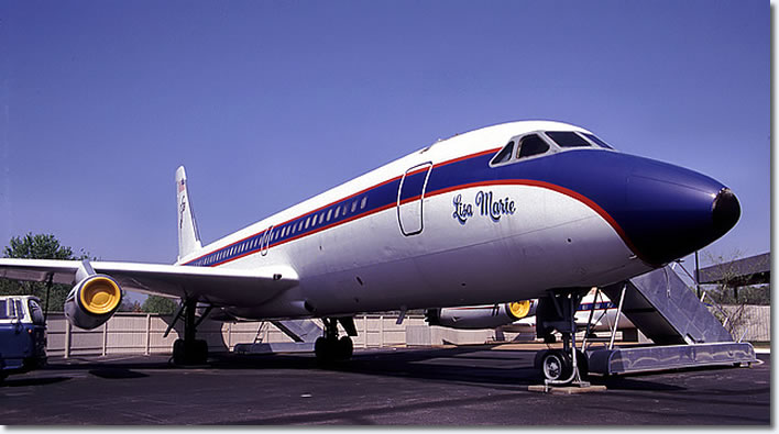 Elvis and the Learjet 15 lisa marie graceland