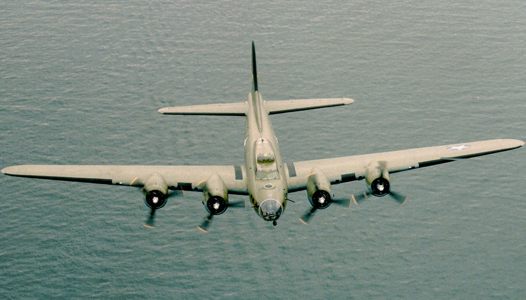 Randy's Warbird Profiles: Boeing B-17F Flying Fortress, s/n 42-29782 35 tmof b 17flyingfortress flight 1 p1