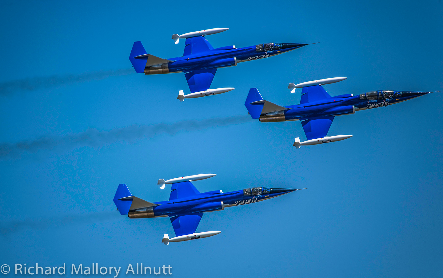 Iconic CF-104D Starfighter For Sale 13 ye6v8697 r.m.allnutt photo andrews afb airshow may 17th 2008