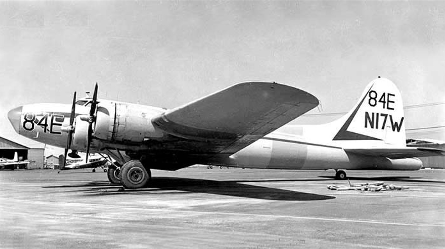Randy's Warbird Profiles: Boeing B-17F Flying Fortress, s/n 42-29782 26 B 17 N17W 84E Bakersfield 20.7.62 WTL KOM