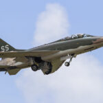 Collings Foundations F 100F 56 3844 5