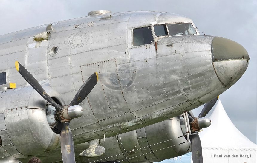 DC 3 F BLOZ Departs La Ferté Alais for New Home in Belgium 814
