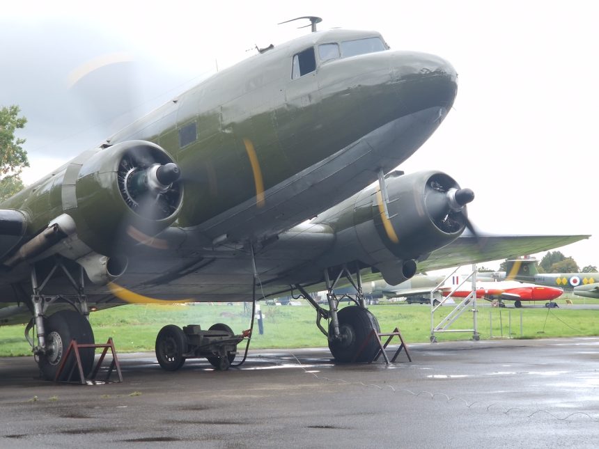 Douglas Dakota 1