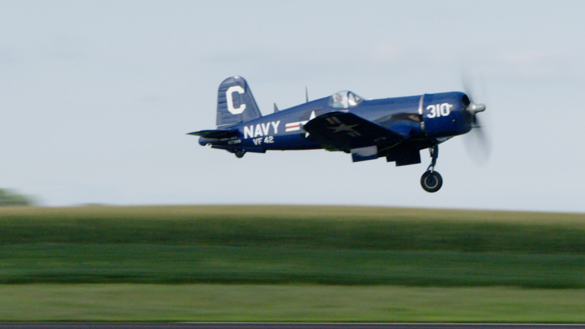 Fagen Fighters WWII Museum Victory at Sea 13 Evan Fagen pilots the F4U Corsair during takeoff