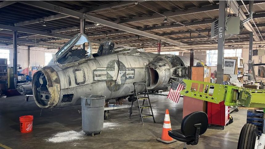 MAPS Vought F7U 3M Cutlass