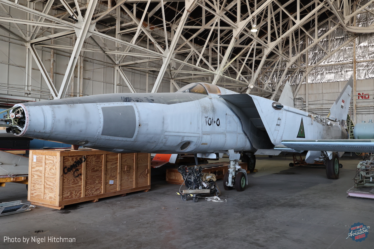 MiG 25 R6 4824