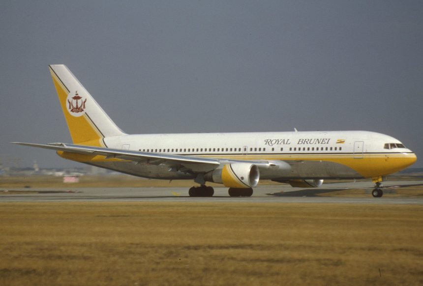 Royal Brunei Airlines B767 CC CEX